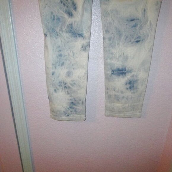 NWT Style & Co TIE DYE Stretch Size 12 JEANS Boyfriend CURVY Denim HIGH RISE - Picture 11 of 12
